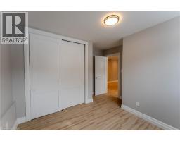 410 Hazel Street Unit# 101, Waterloo, ON N2L3P8 Photo 9
