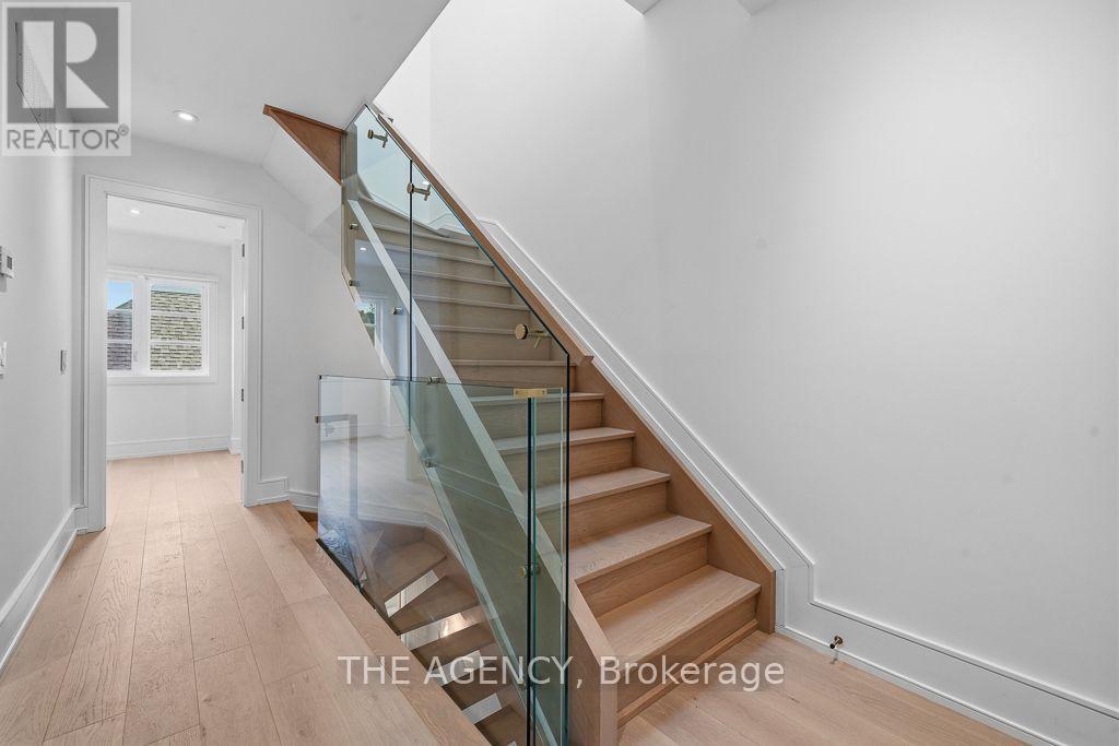 30 HILLHURST BOULEVARD - 10