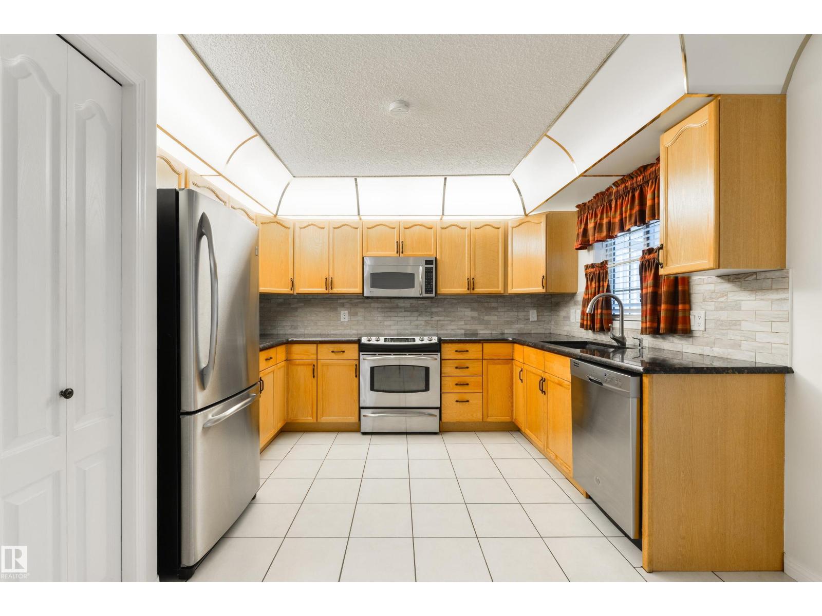 997 YOUVILLE DR W NW - Image 10
