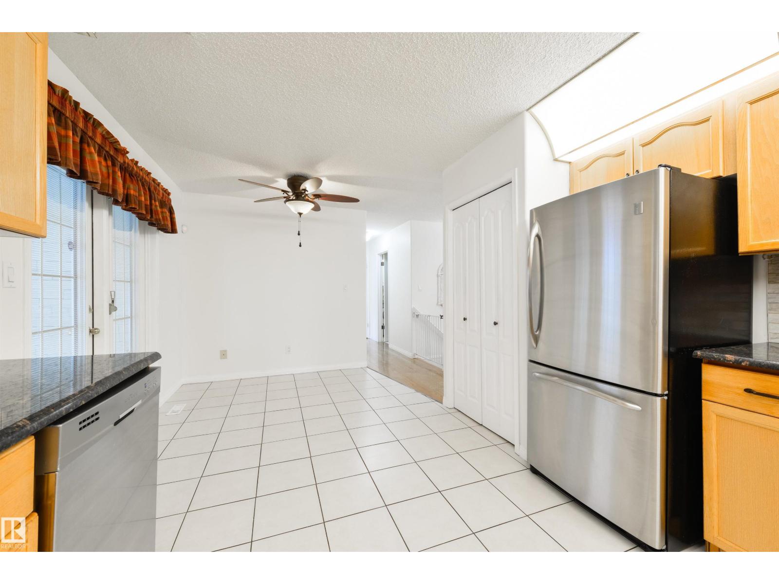 997 YOUVILLE DR W NW - 12