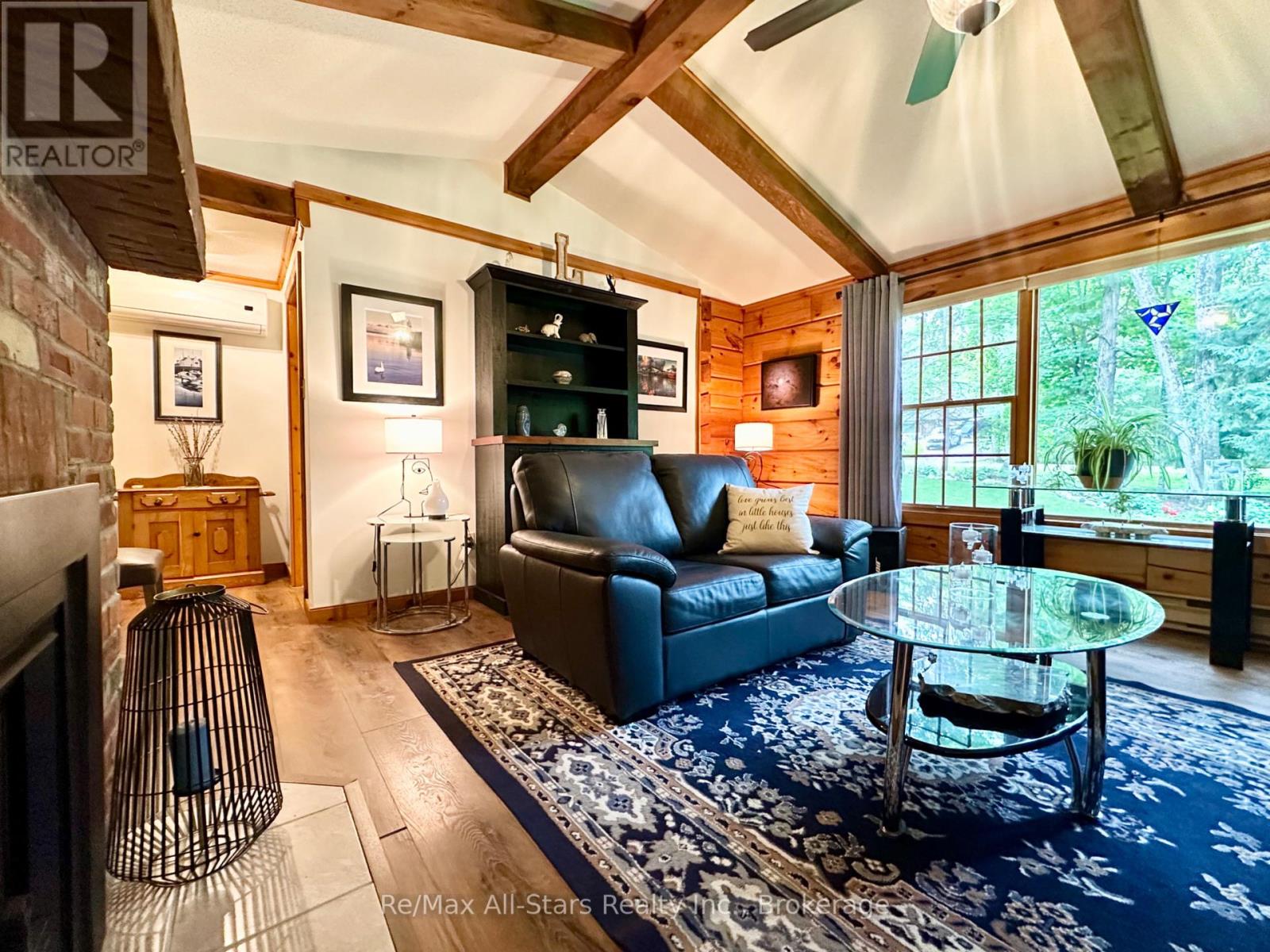 55 GOLF CLUB CRESCENT - Image 12