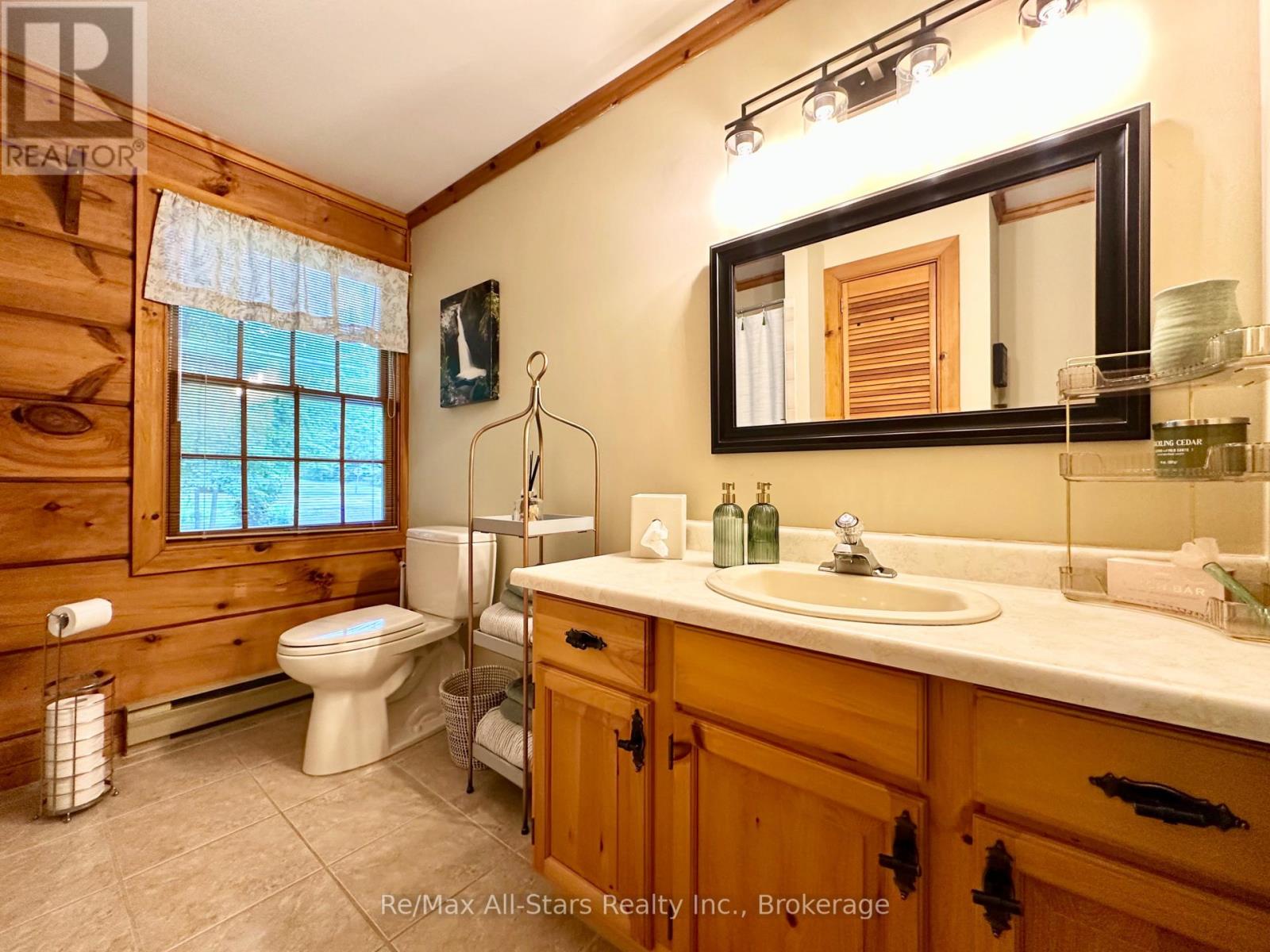 55 GOLF CLUB CRESCENT - Image 17