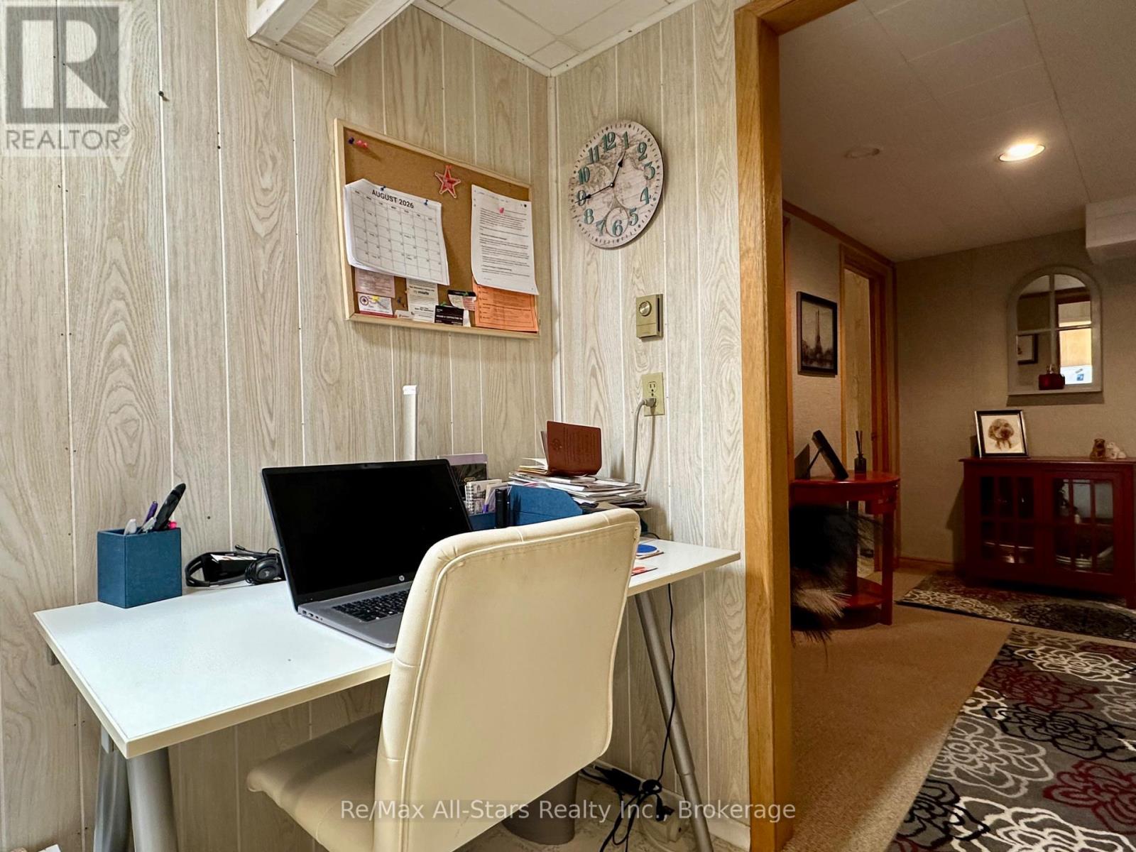 55 GOLF CLUB CRESCENT - Image 26
