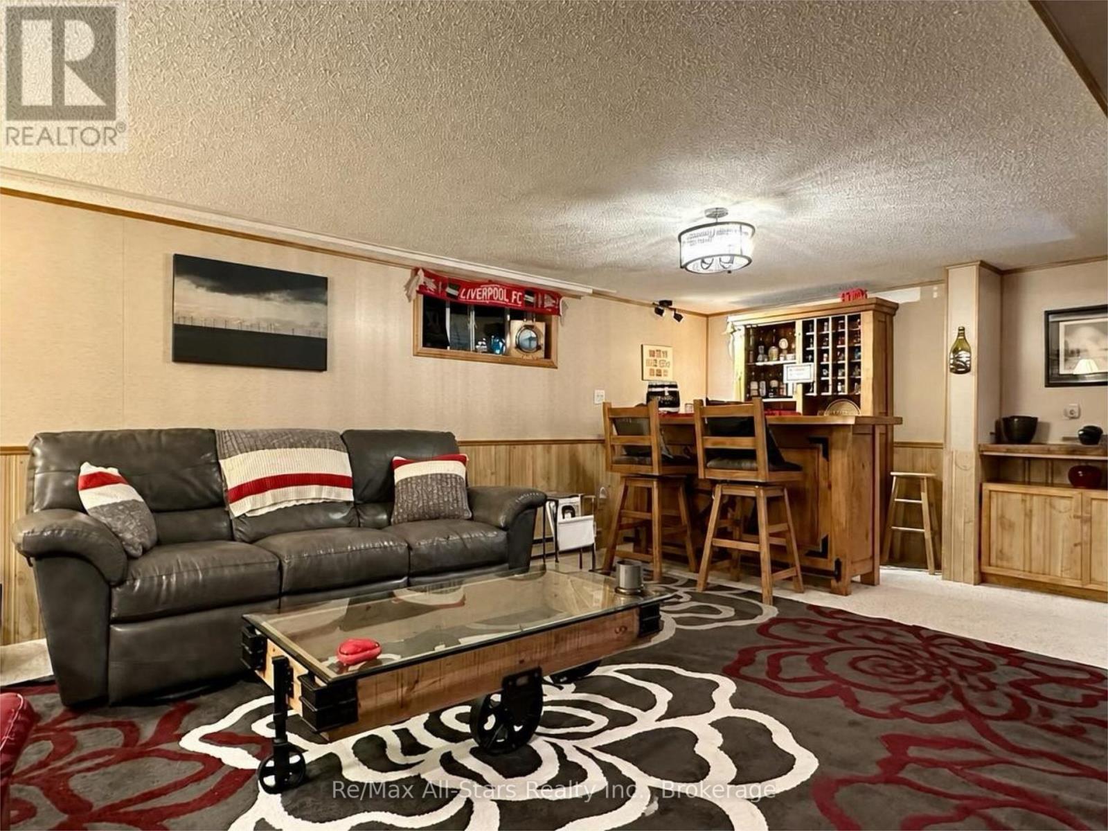 55 GOLF CLUB CRESCENT - Image 28