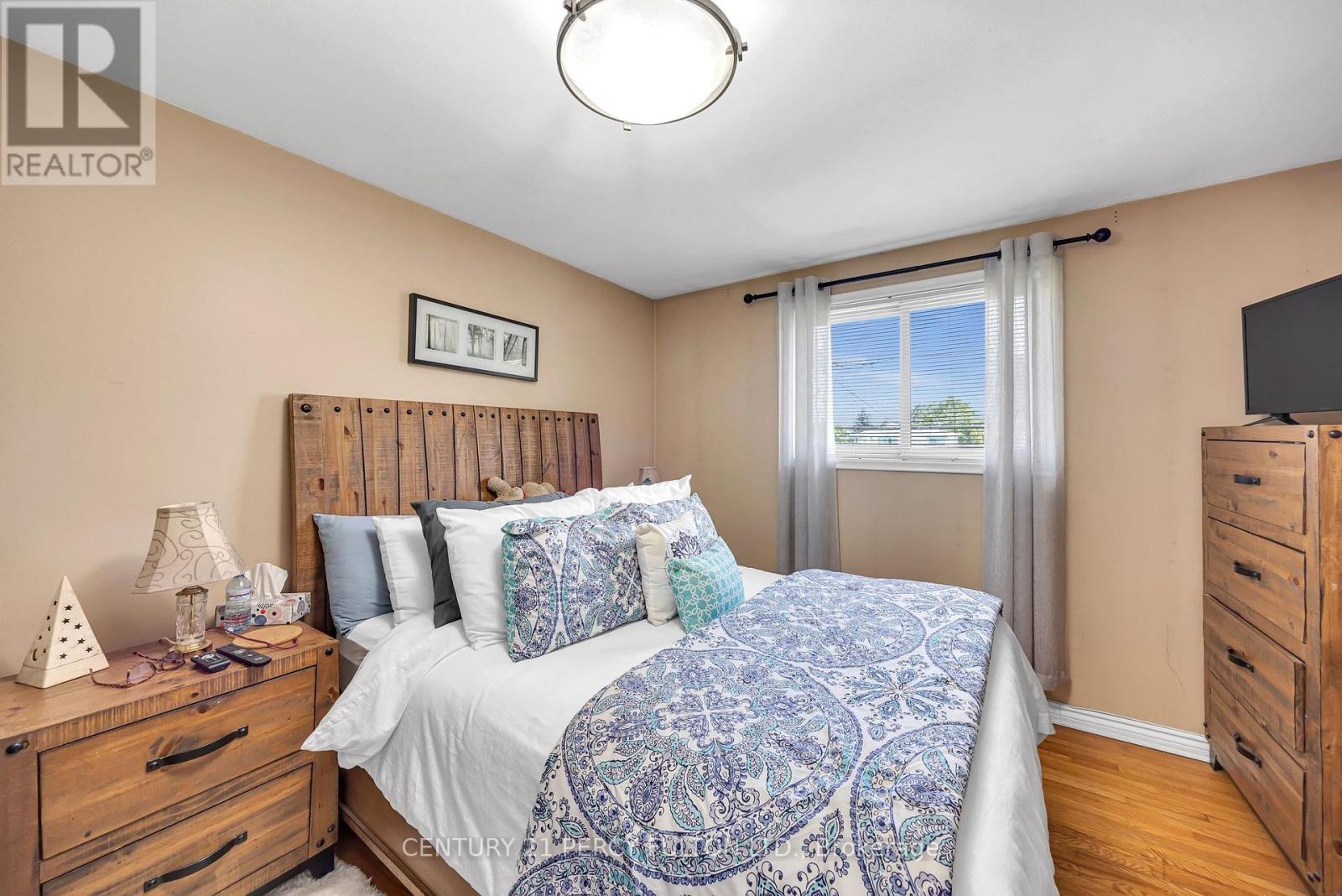 719 BALATON AVENUE - 14