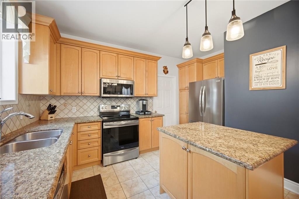 1021 HEMSTREET Crescent - Image 19
