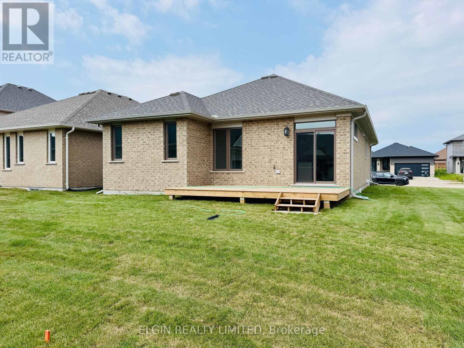 42200 MCBAIN LINE Property Photo
