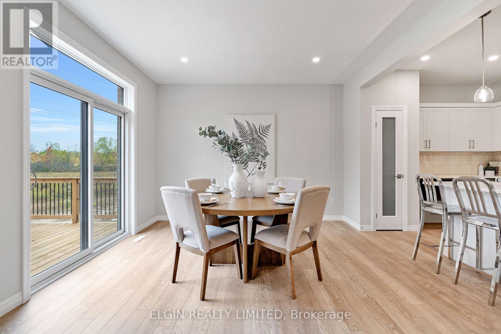 8 COLUMBUS COURT - Image 15