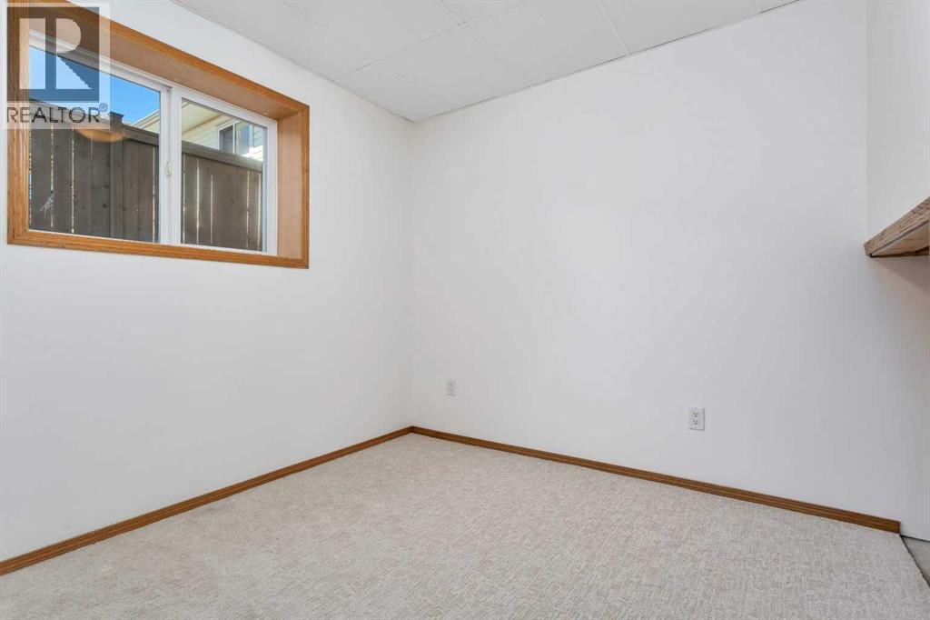 5823 60 Avenue - Photo 28