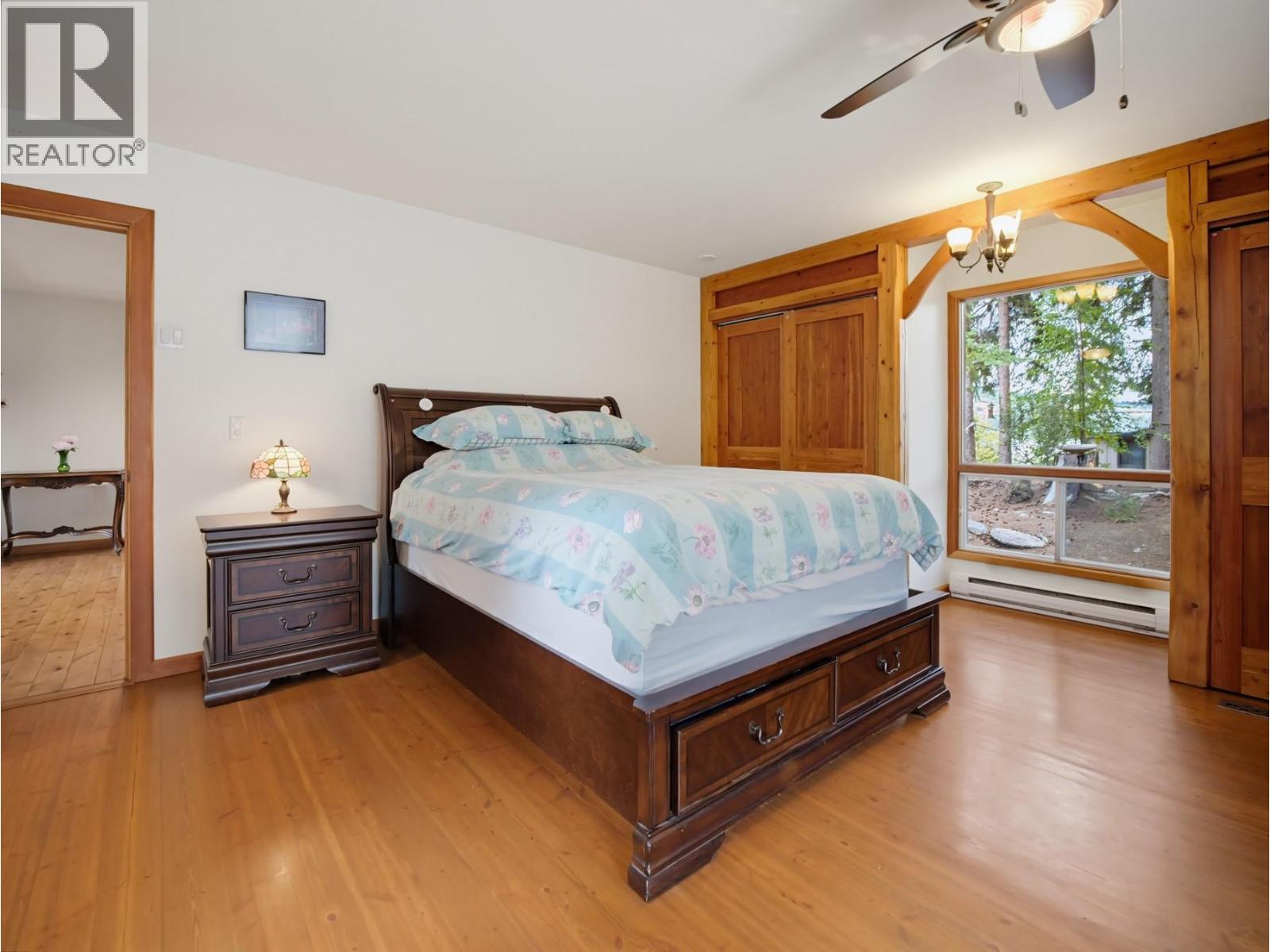 3037 POWELL Road - 21