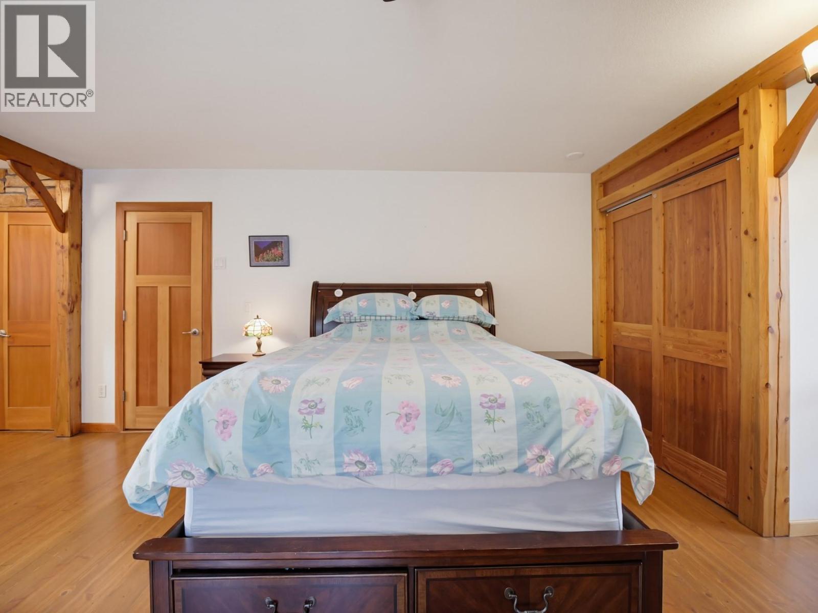 3037 POWELL Road - 22