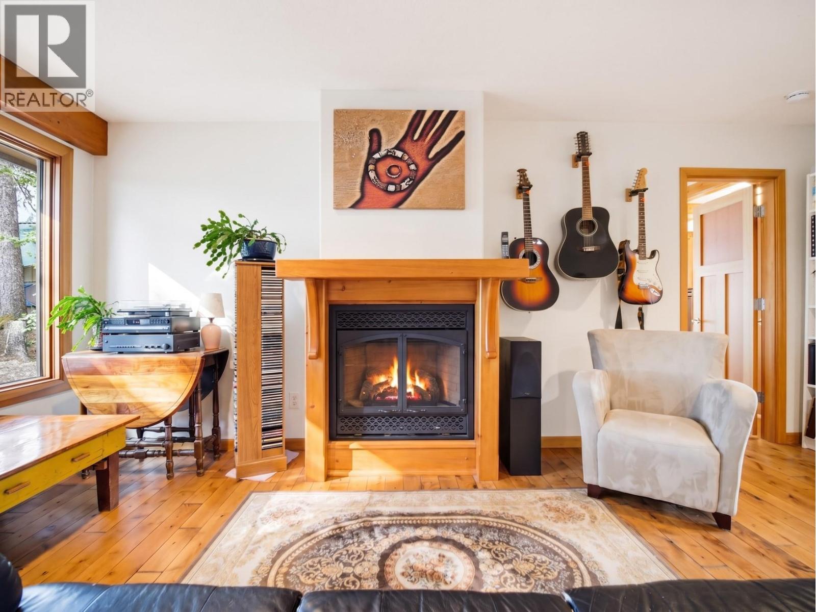 3037 POWELL Road - 34