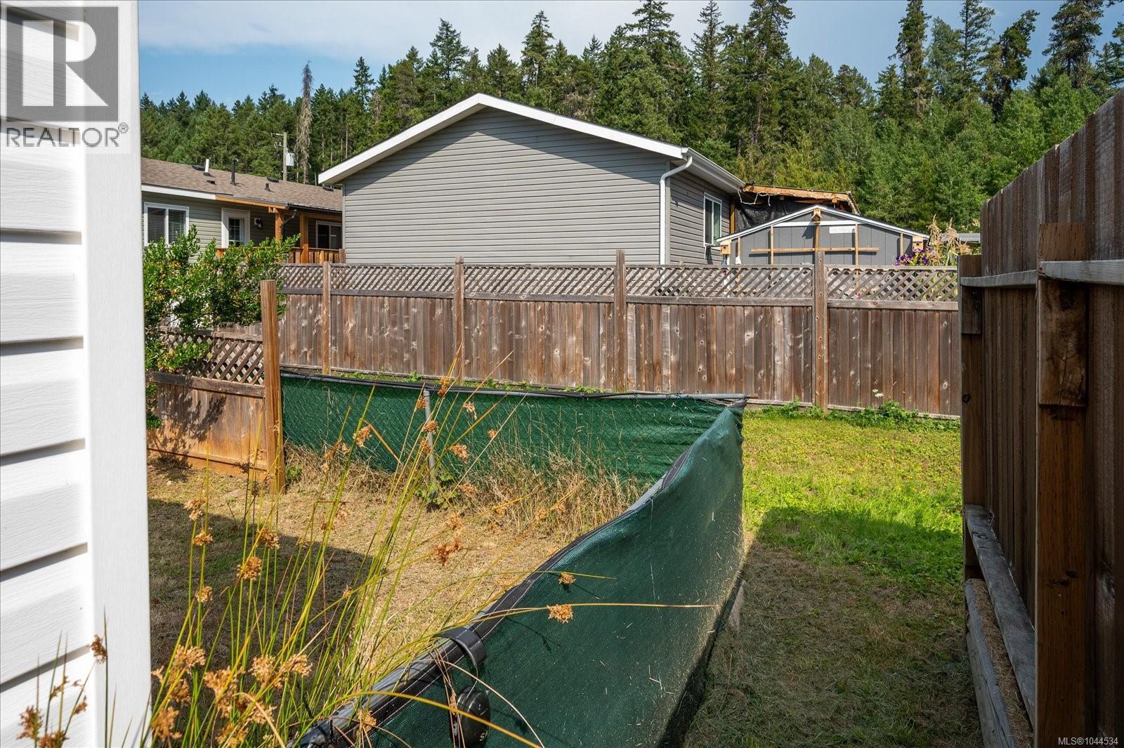 #39 1050 Bowlby Rd - Image 24