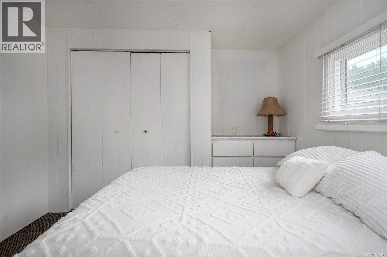 #39 1050 Bowlby Rd - Image 18