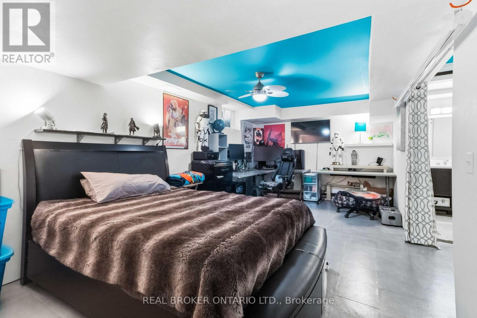 12 HAMDUN LANE - Image 31