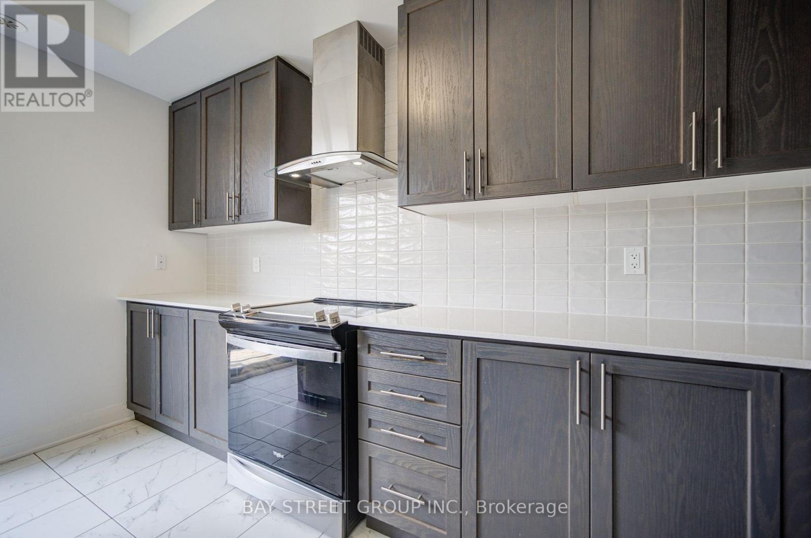 36 ELKINGTON CRESCENT - Image 12