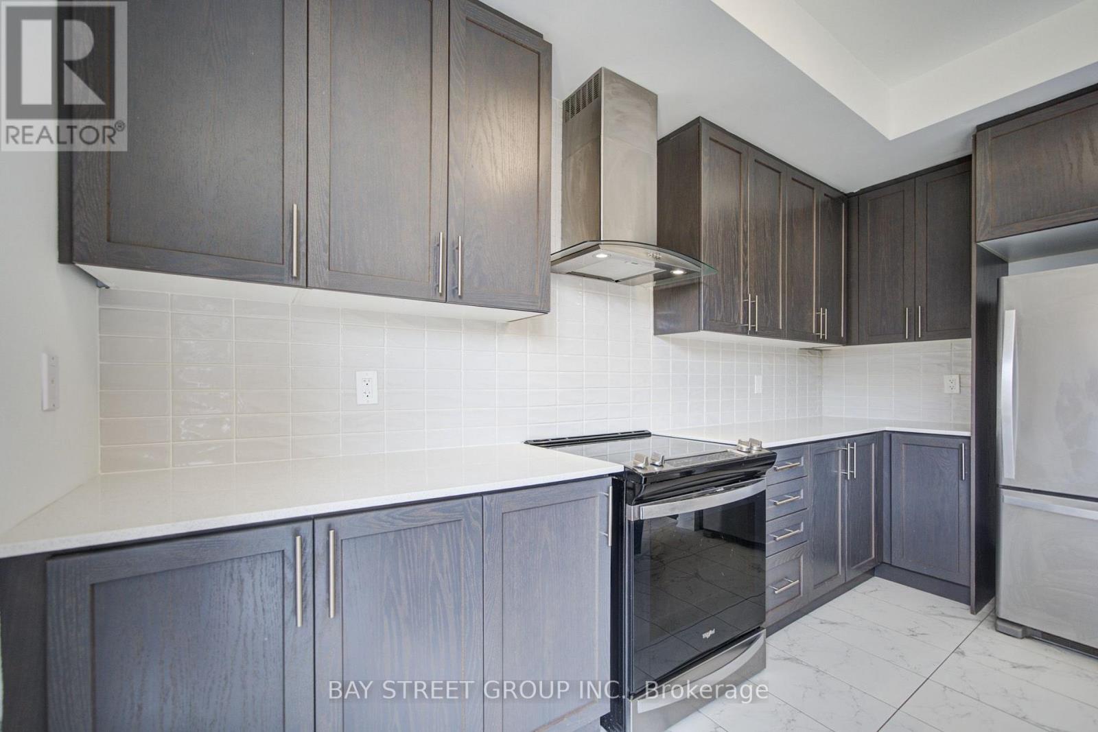 36 ELKINGTON CRESCENT - Image 14