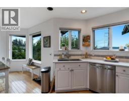 Bathroom - 3549 Sun Estate, Langford, BC V9C4J8 Photo 9
