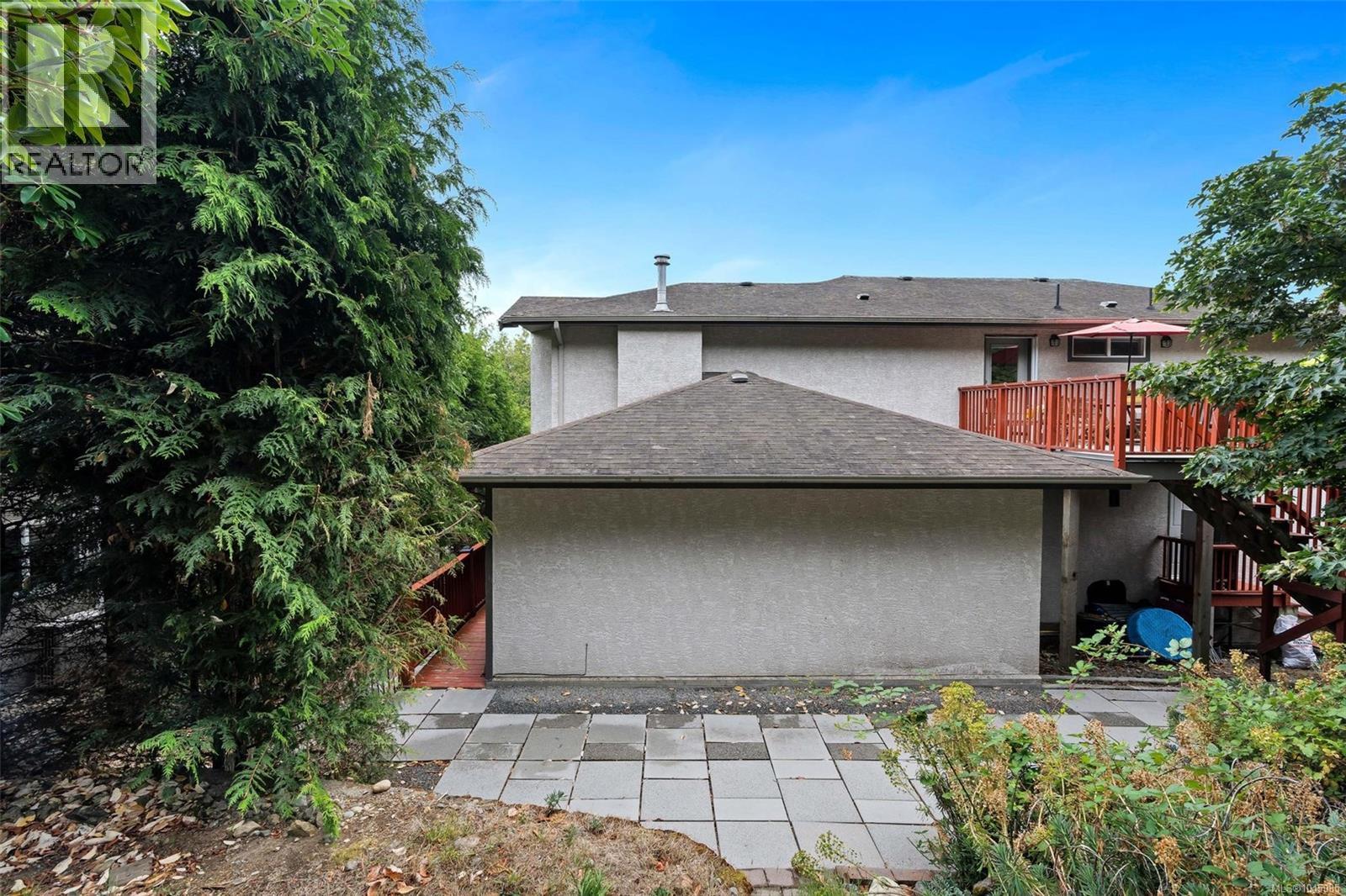 3549 Sun Estate - Image 45