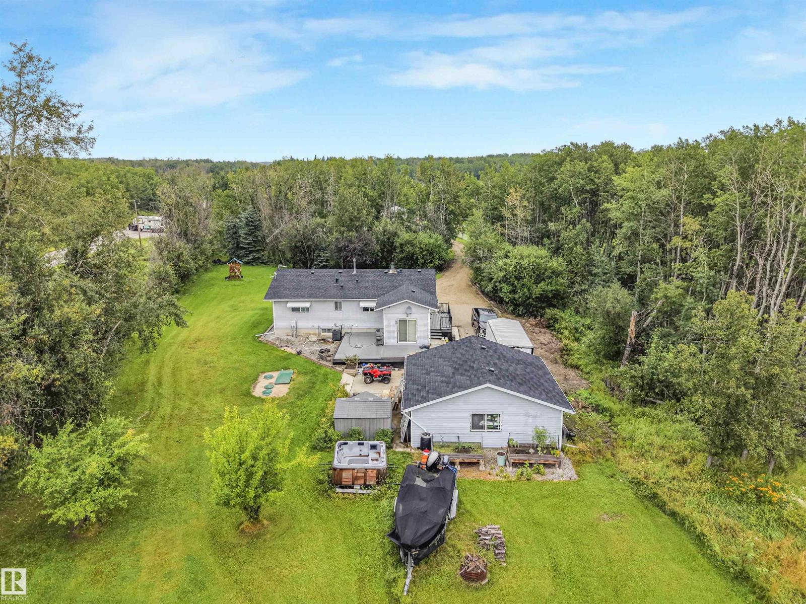 254 52411 RGE ROAD 214