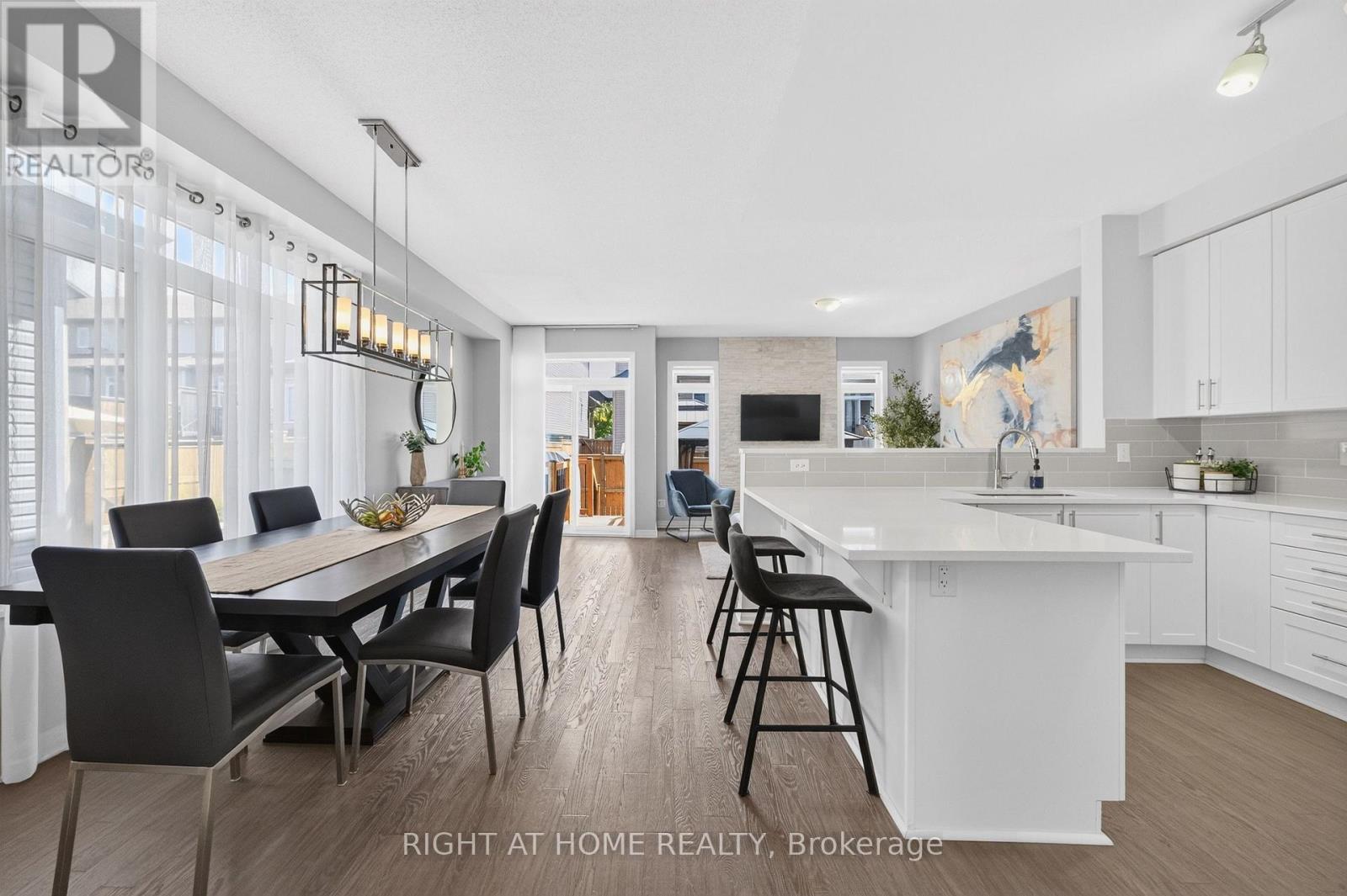 624 SPRING VALLEY DRIVE - 9
