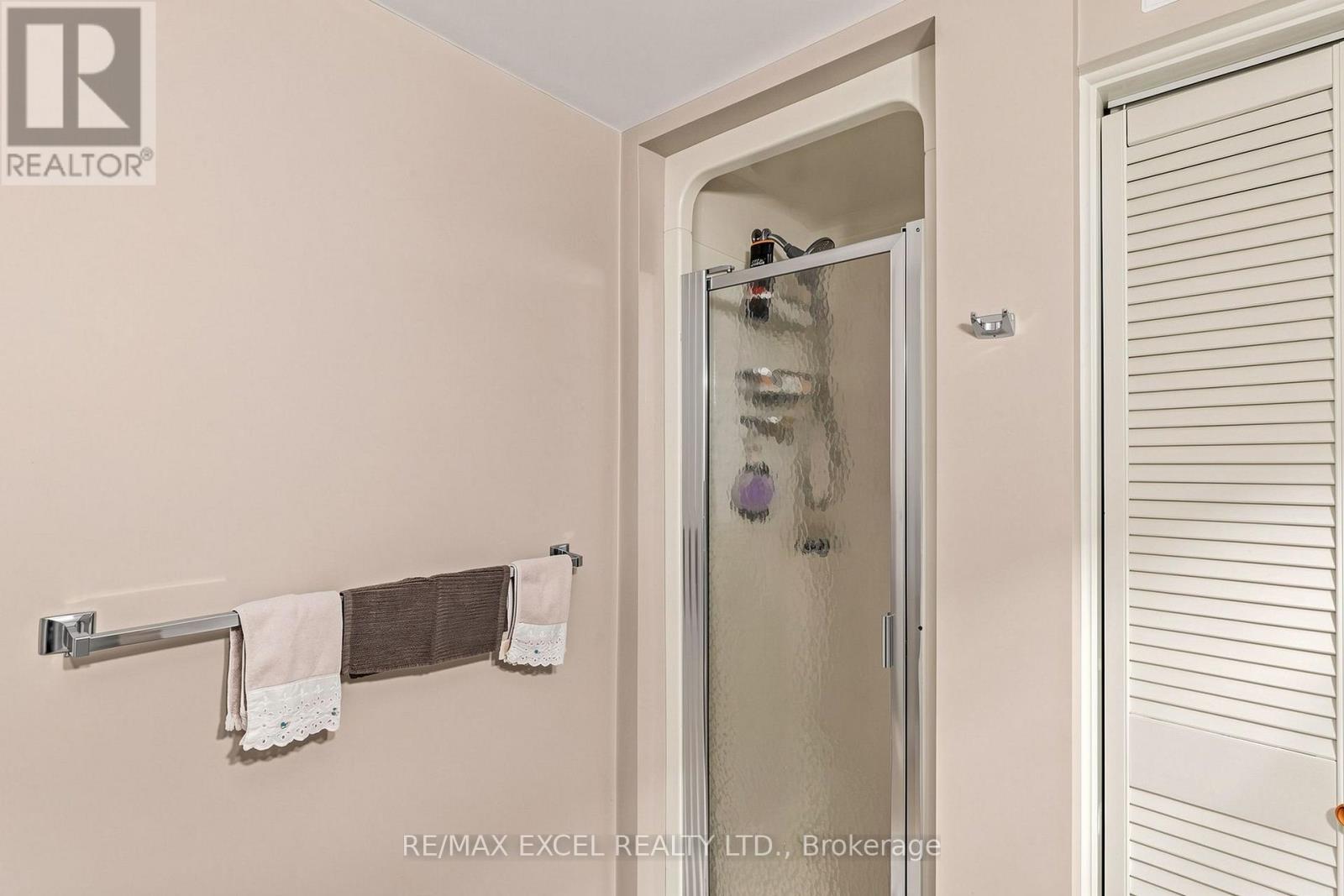 62 ARDGOWAN CRESCENT - Image 38