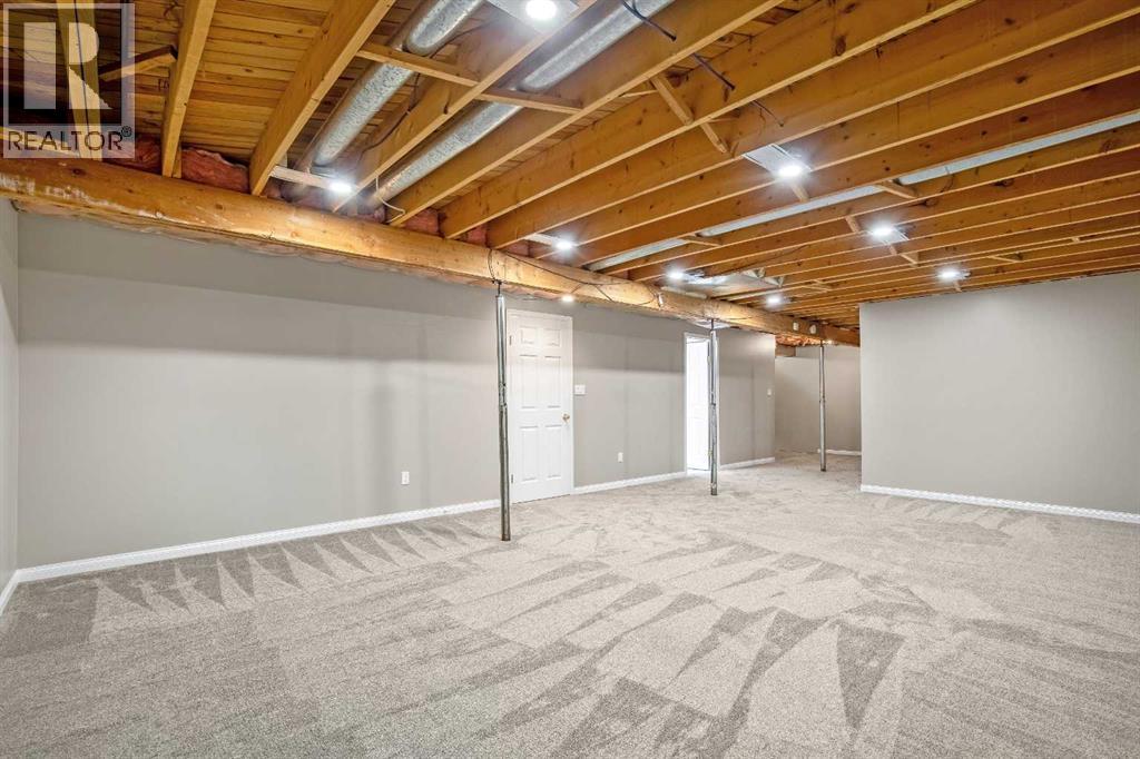 313 4 Street Southwest - Photo 24