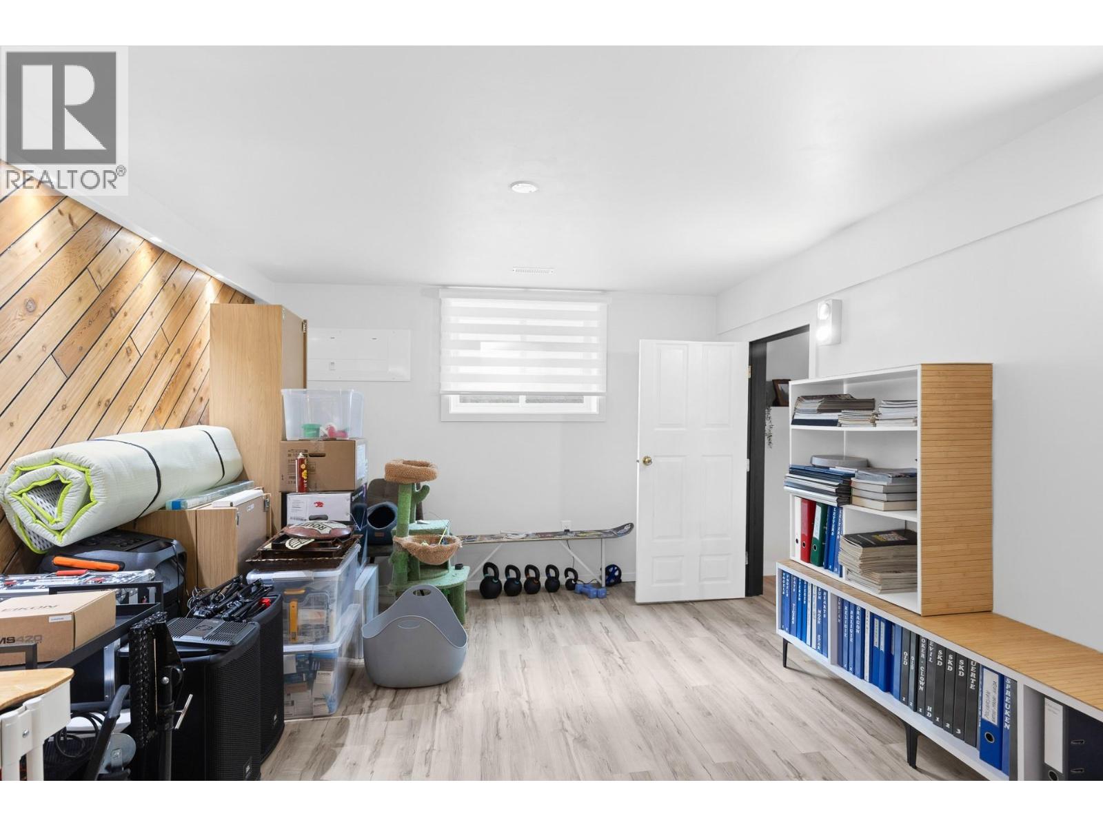 2426 Collingwood Road - 29