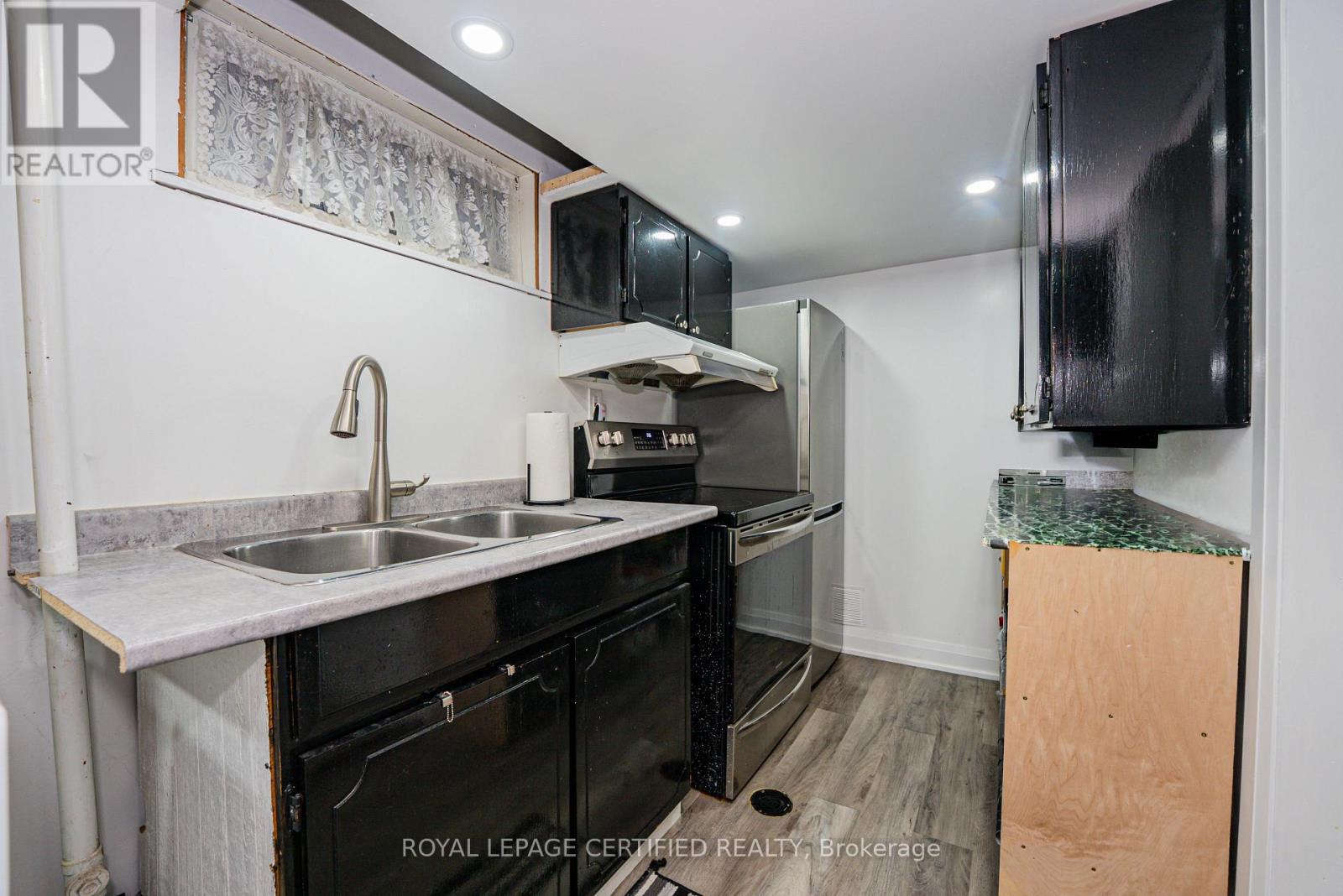48 HIGHCASTLE ROAD - Image 40