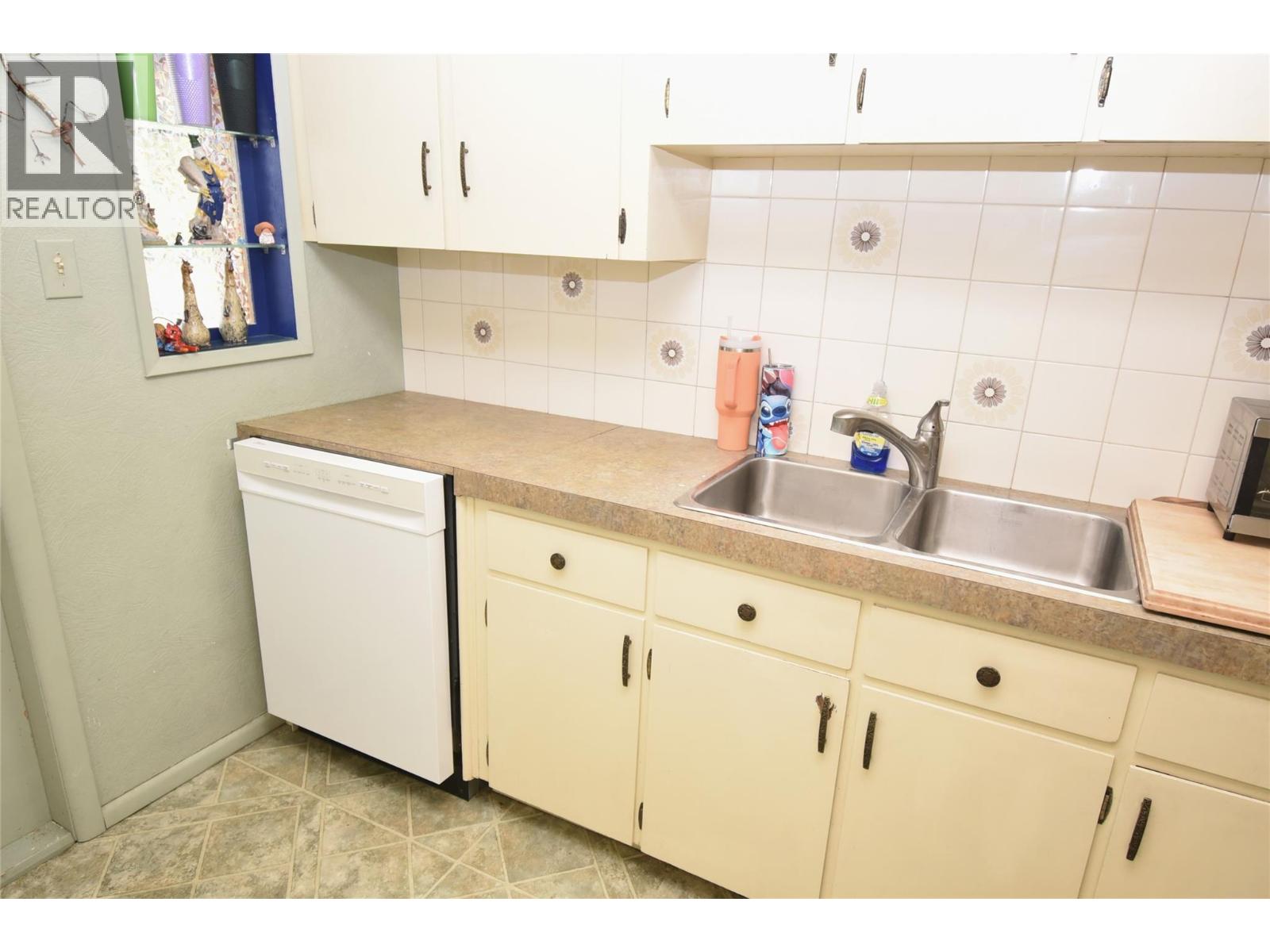 3202 22 Street - Image 17