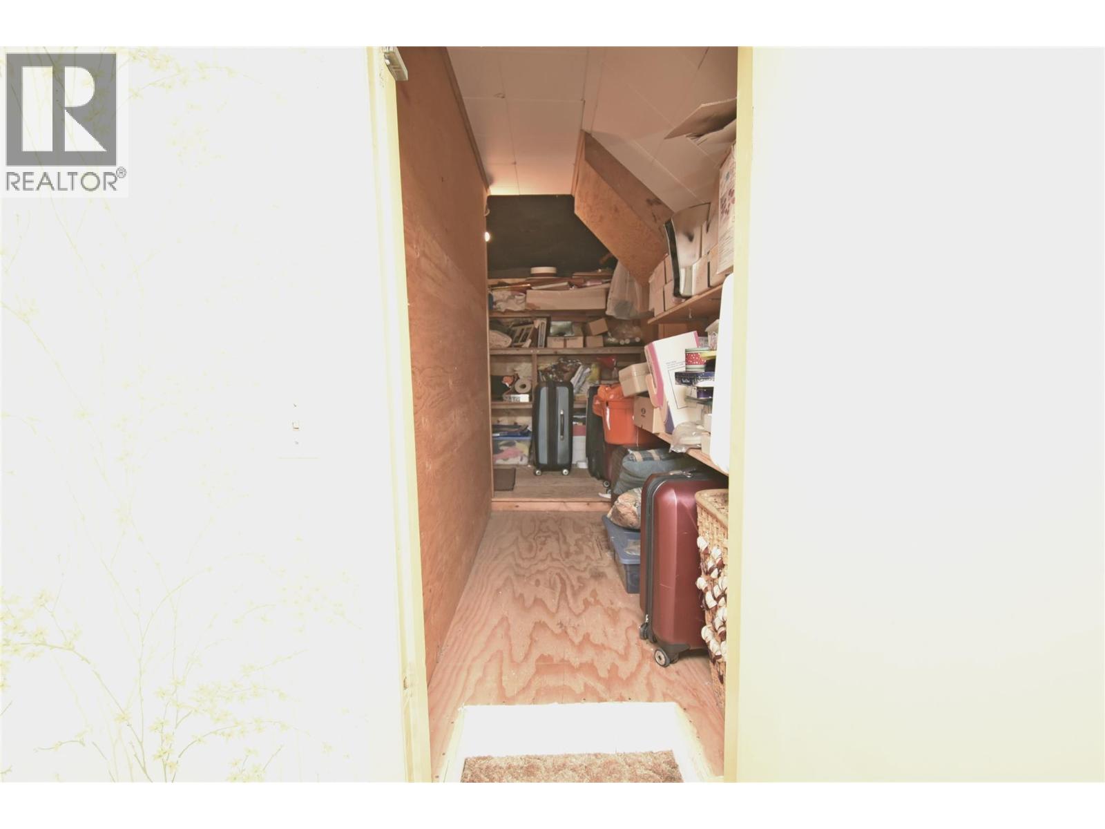 3202 22 Street - 44