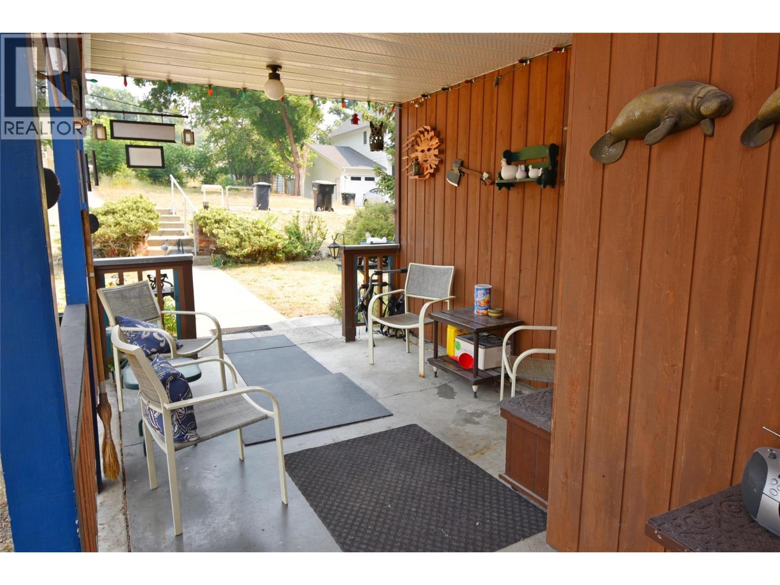 3202 22 Street - Image 10