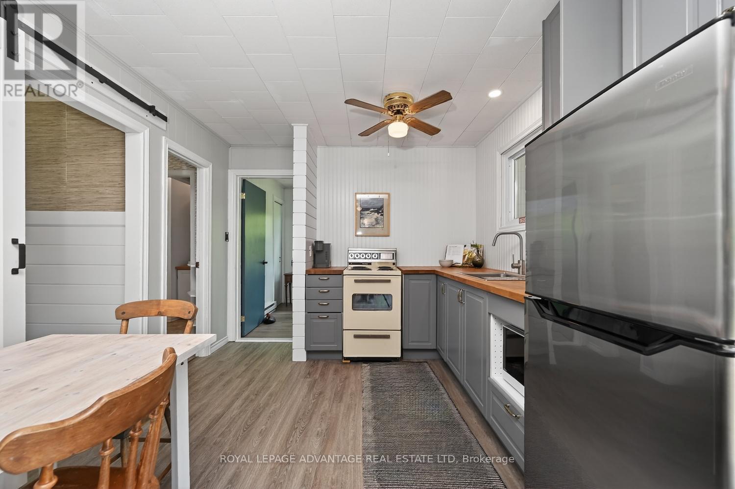 7 B5A ROAD - Image 8