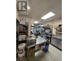 793 Bathurst Street, Toronto, ON M5S1Z5 Photo 7