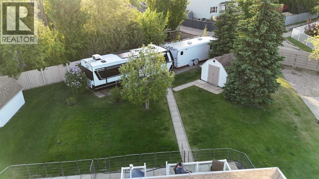 310 Edgewood Close - Photo 36