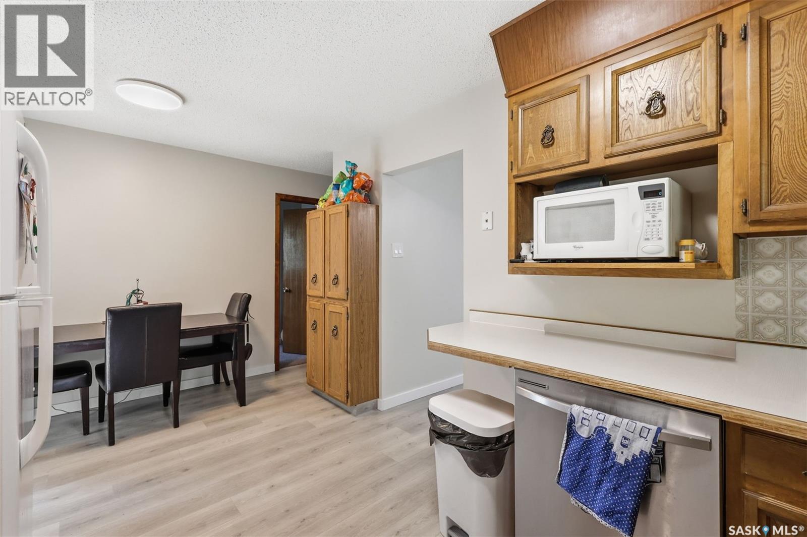 723 Lenore DRIVE - 11