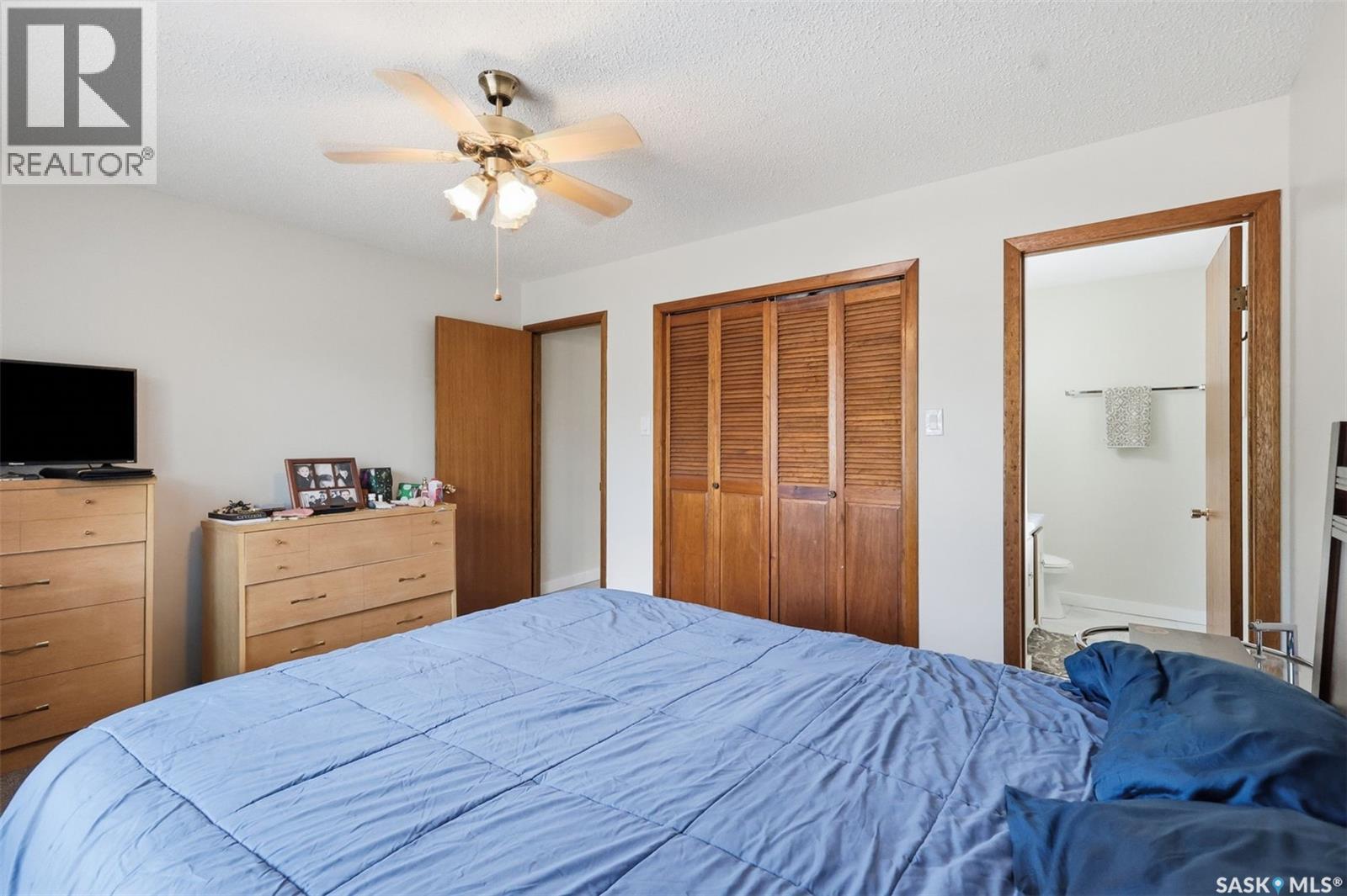 723 Lenore DRIVE - Image 16