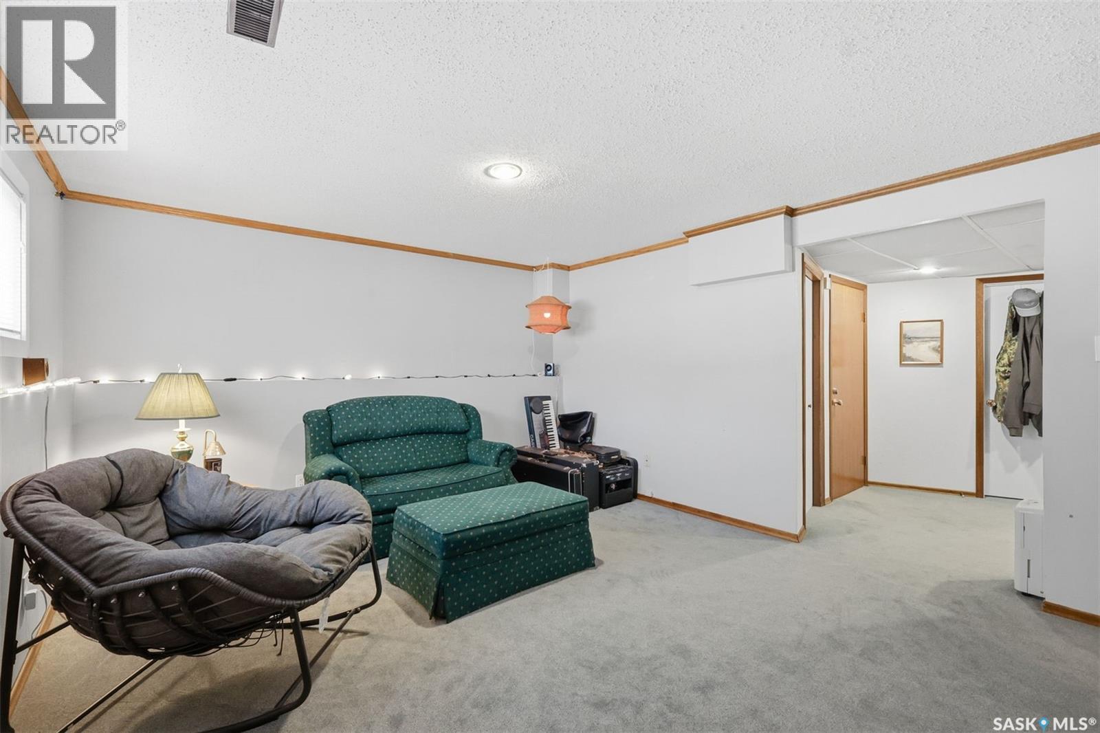 723 Lenore DRIVE - Image 23