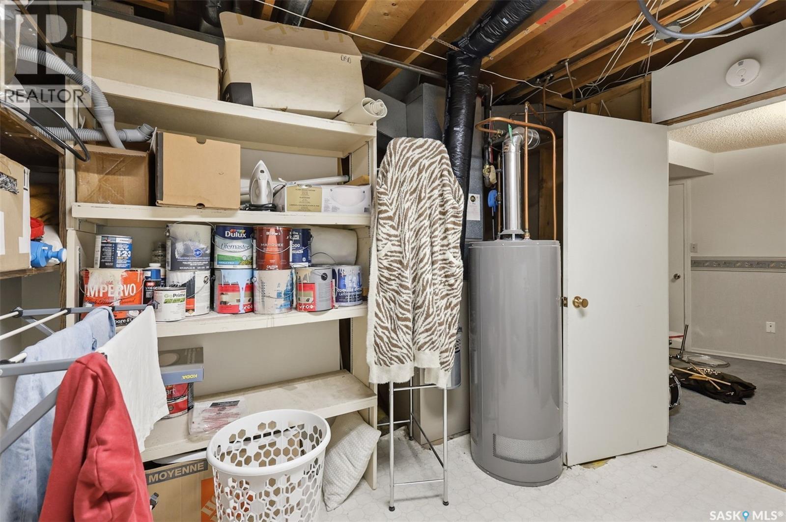 723 Lenore DRIVE - Image 32