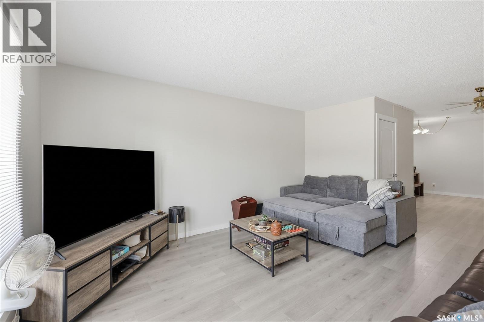 723 Lenore DRIVE - 6