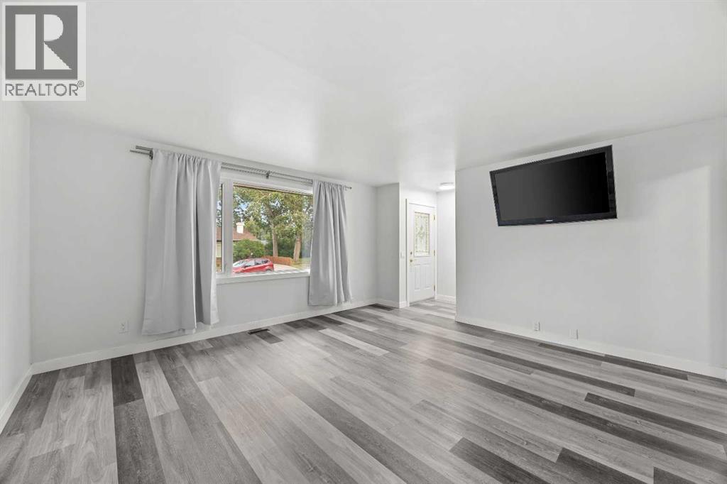 239 Lynnover Place Southeast - Photo 11