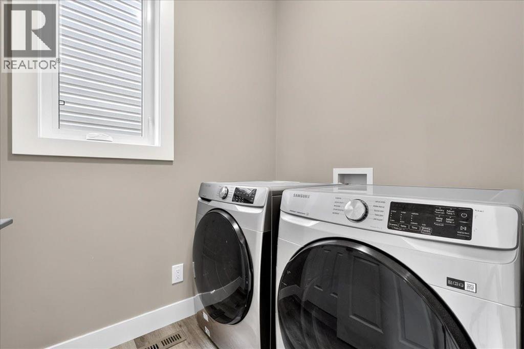 244 carrington Crescent Northwest - Photo 13