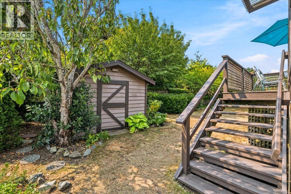 813 Athena Pl - 39