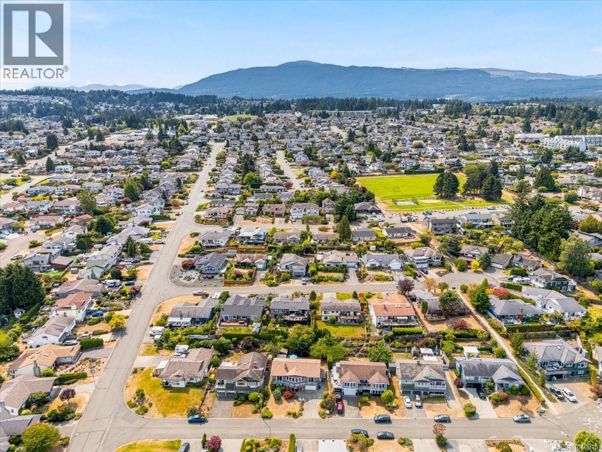 813 Athena Pl - 52