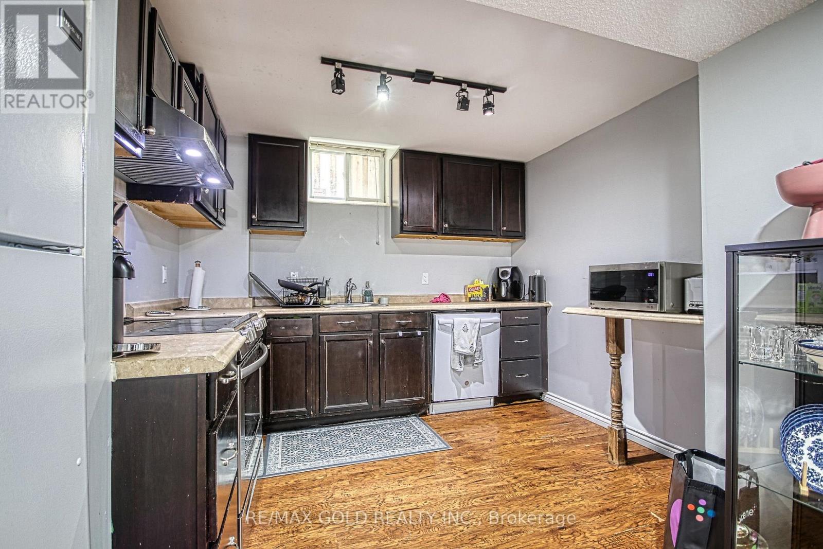 3428 ERIN CENTRE BOULEVARD - Image 47