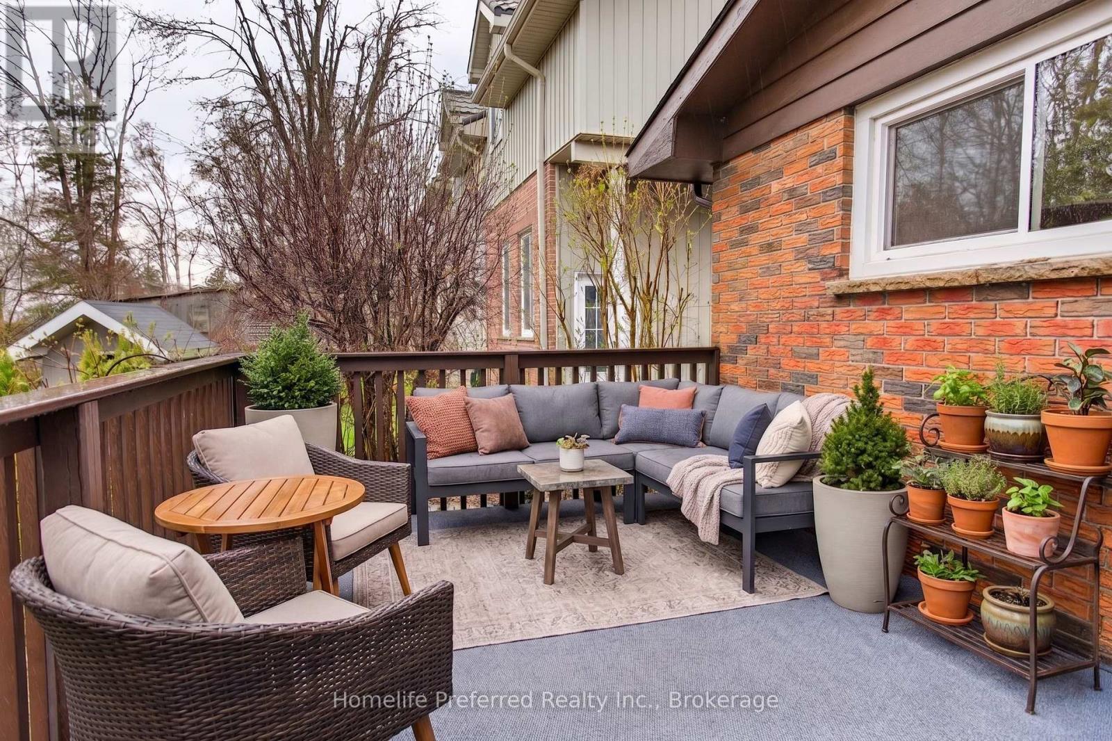 893 CUMBERLAND AVENUE - 17