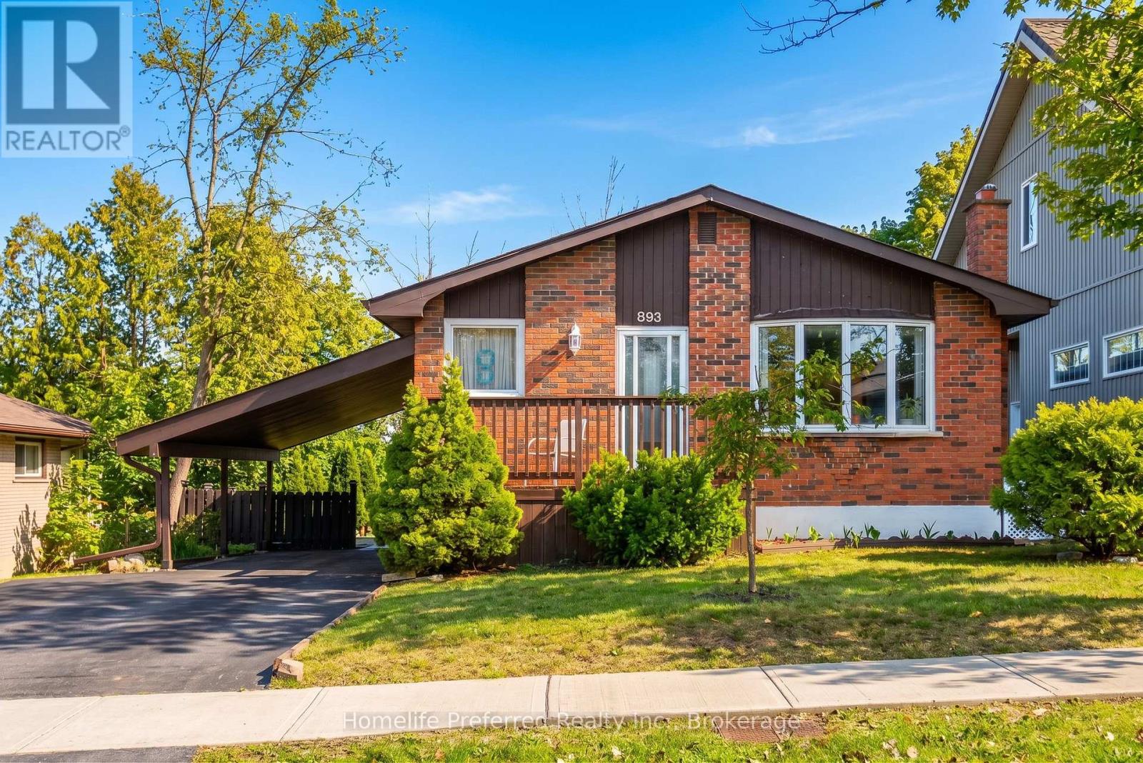 893 CUMBERLAND AVENUE - 32