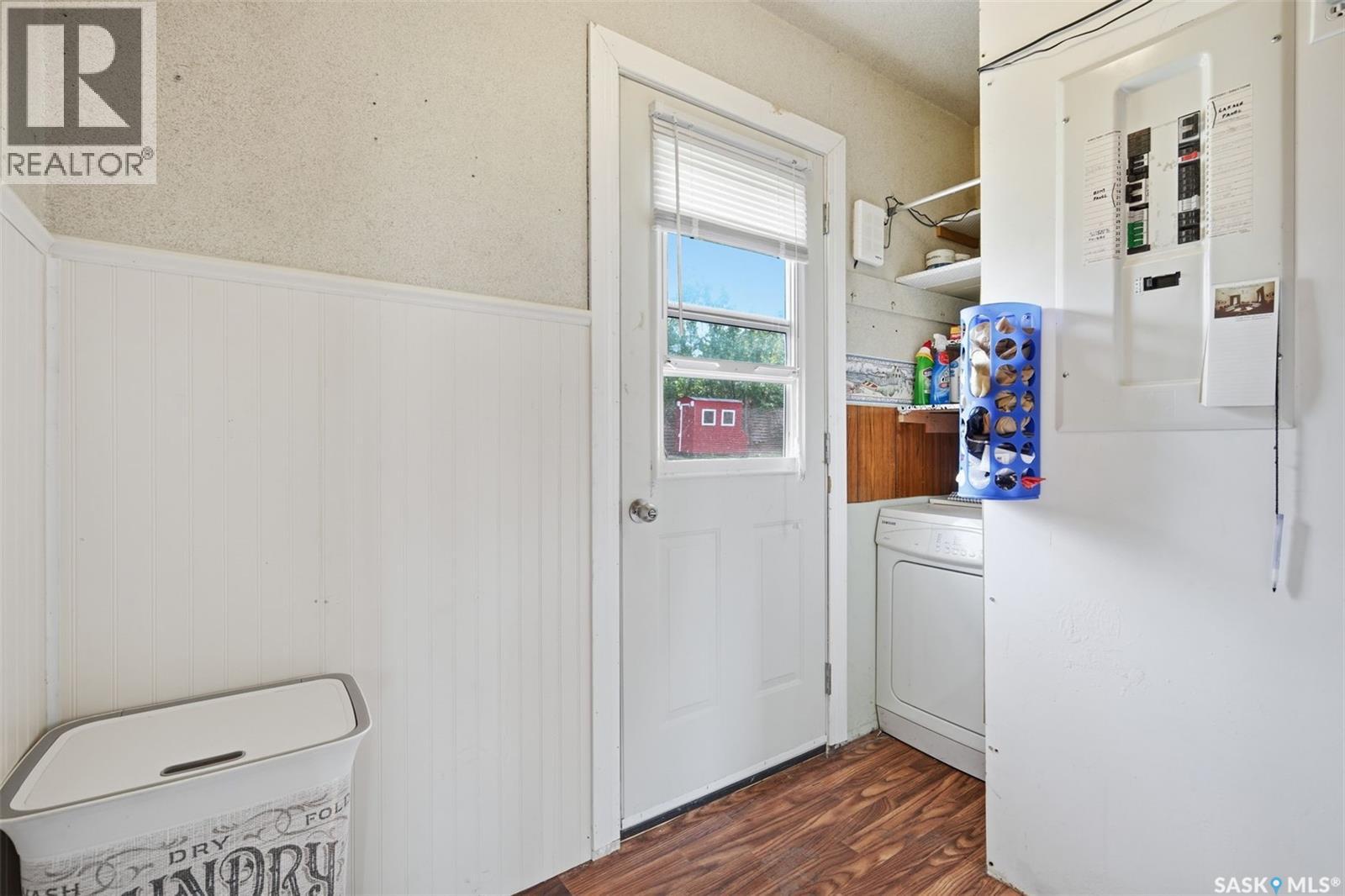 206 Richard STREET - 34