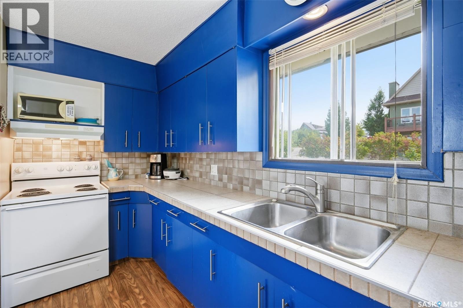 206 Richard STREET - Image 27
