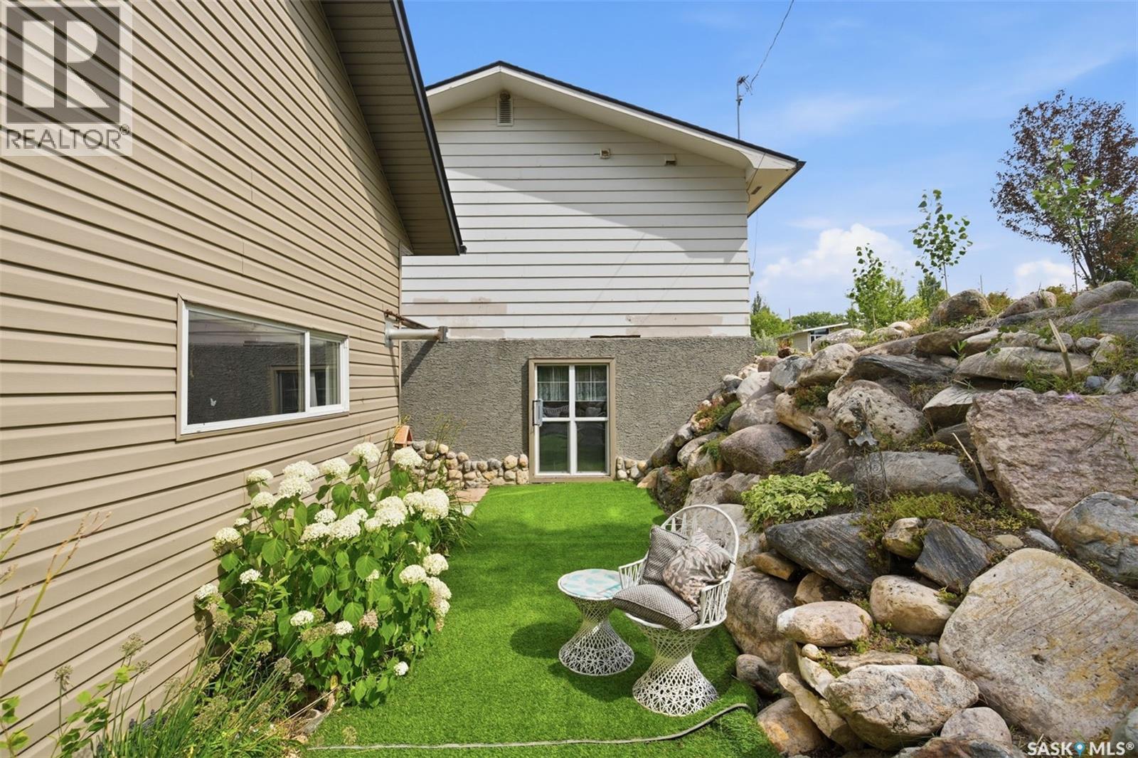 206 Richard STREET - Image 44